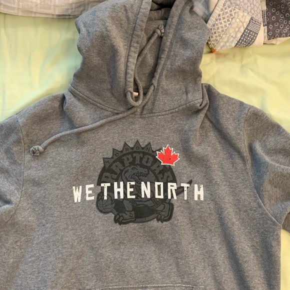 Mitchell and Ness Toronto Raptors Hoody - Picture 1 of 5